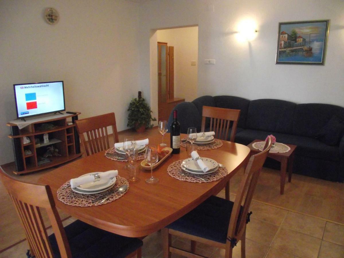Apartments Dajana Silo المظهر الخارجي الصورة
